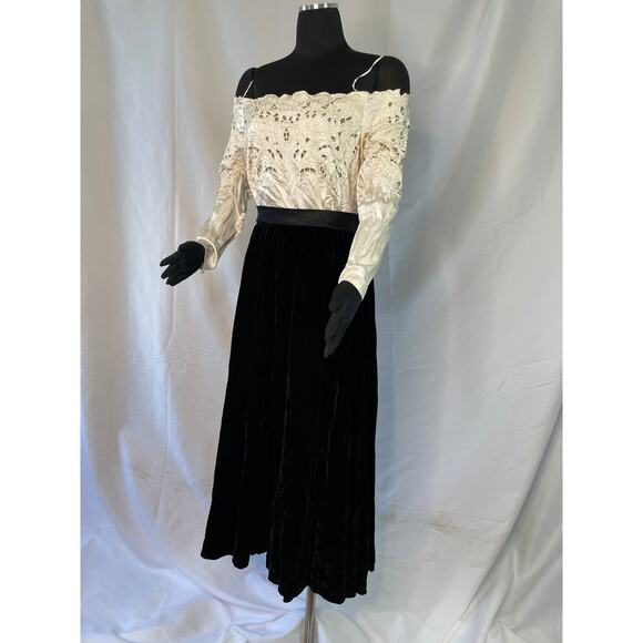 Vintage Nancy Johnson Off-Shoulder Velvet & Lace Midi Dress – Sz 14 - Picture 11 of 16